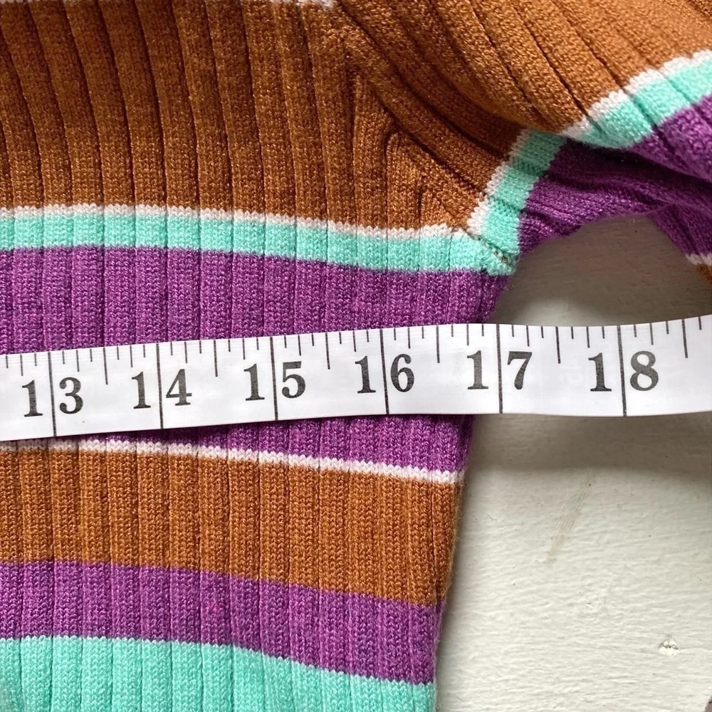 White Birch Striped Long Sleeve Cropped Sweater - Picture 9 of 12